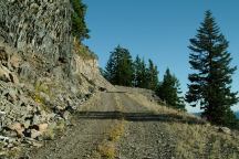 Unmarked road to top of Logger Butte